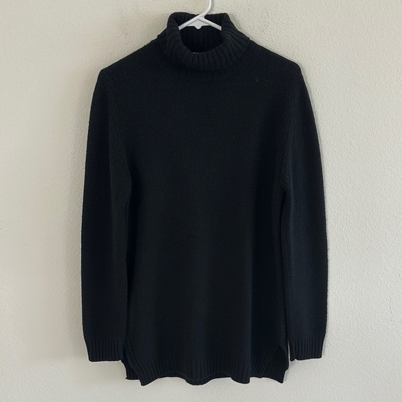Malo 100% Cashmere Turtle Neck Knit Sweater - Picture 1 of 8